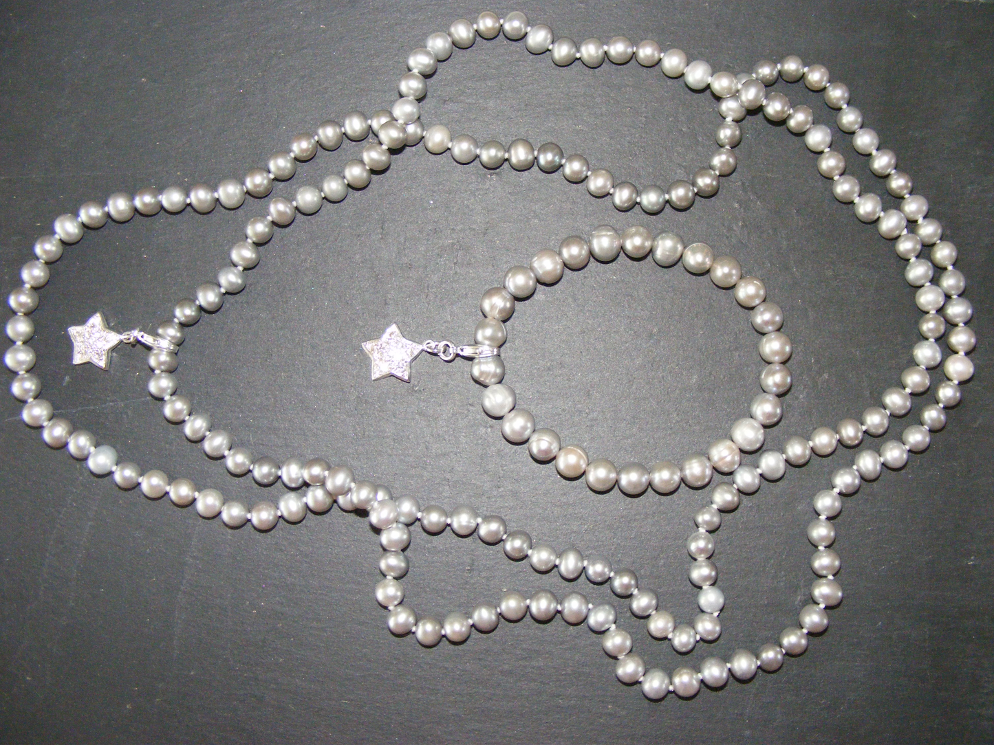 Halskette, lang + Armband (Set) silbergraue Süßwasserzuchtperlen mit Sternen-Anhänger